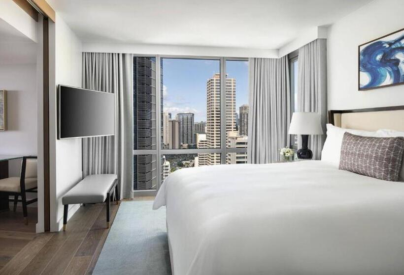 带海景的复工套房, The Ritzcarlton Residences, Waikiki Beach