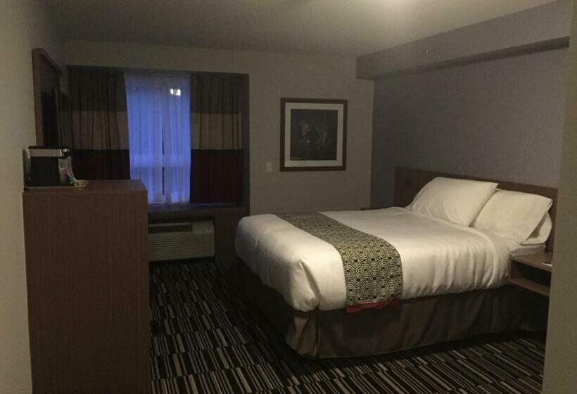 豪华房间, Microtel Inn & Suites By Wyndham Kirkland Lake