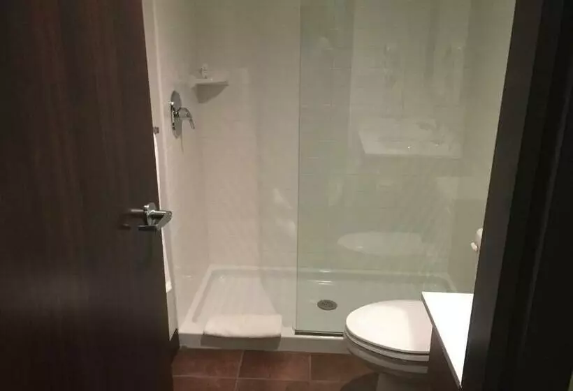 デラックスルーム, Microtel Inn & Suites By Wyndham Kirkland Lake