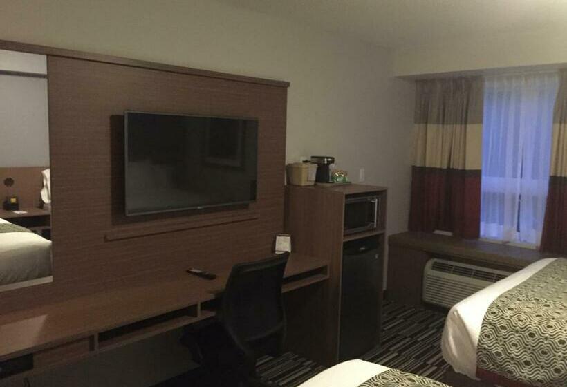 豪华房间, Microtel Inn & Suites By Wyndham Kirkland Lake