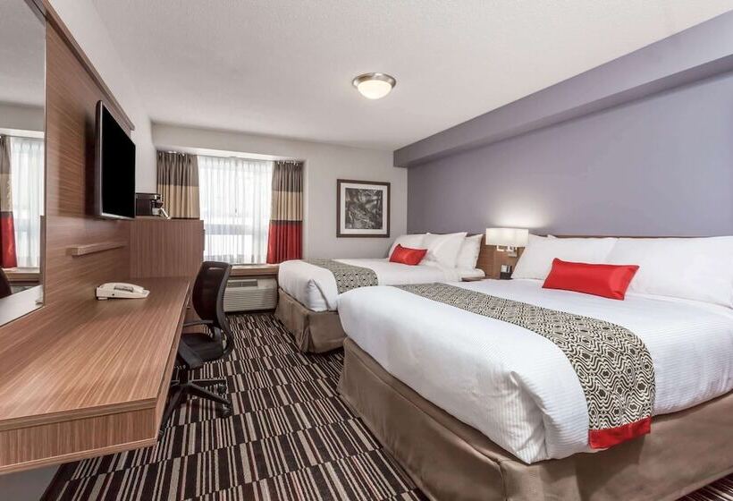 Номер Deluxe, Microtel Inn & Suites By Wyndham Kirkland Lake