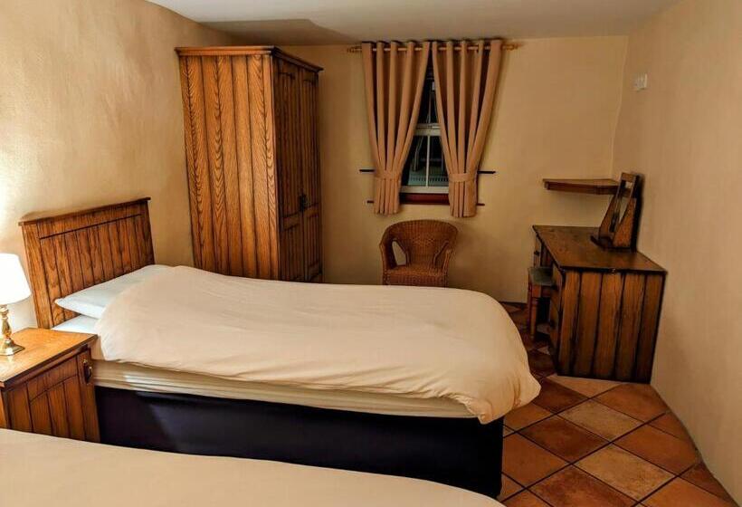 منزل 3 غرف نوم, Millers Close Holiday Cottages