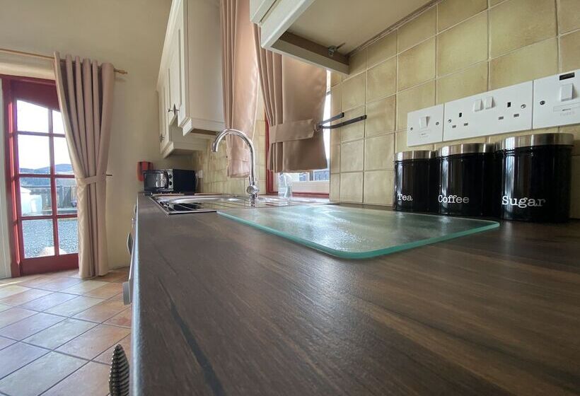 منزل 3 غرف نوم, Millers Close Holiday Cottages