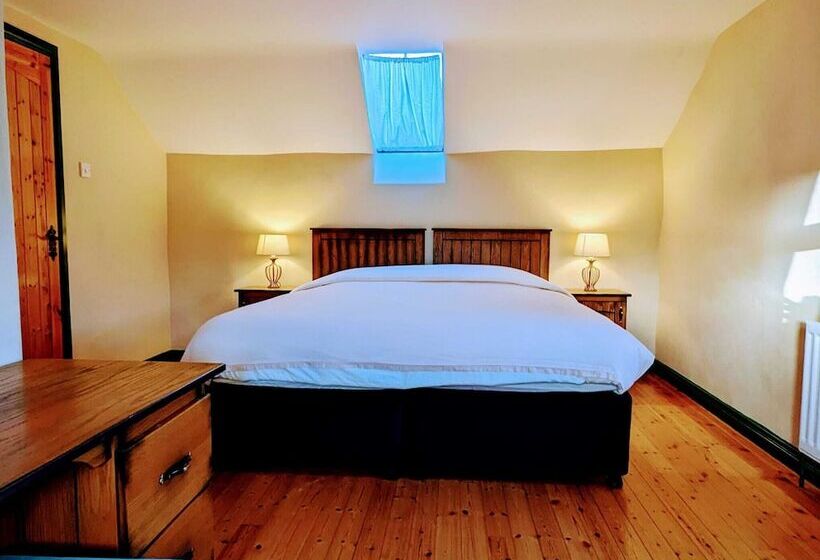 Дом 2 Спальни, Millers Close Holiday Cottages