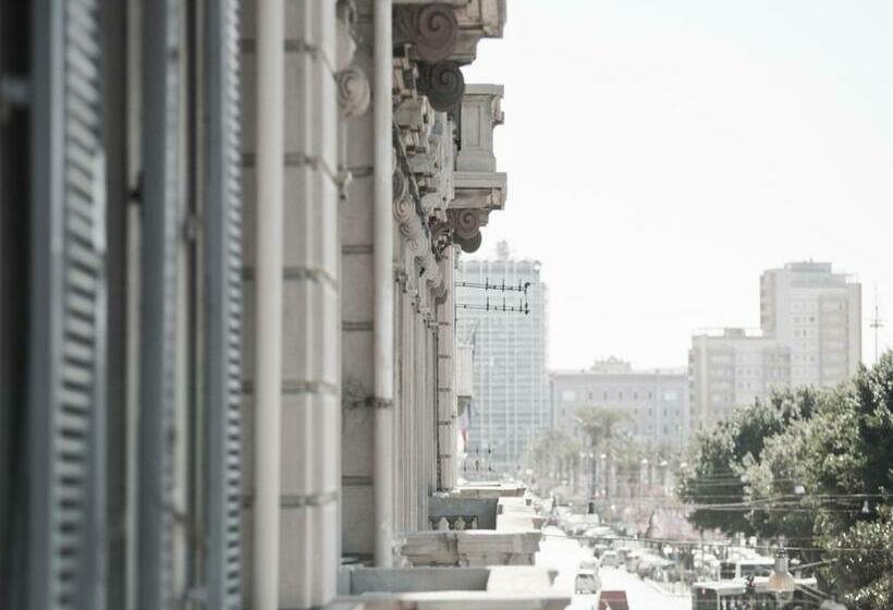 스탠다드 트리플 발코니 룸, Marlin Rooms