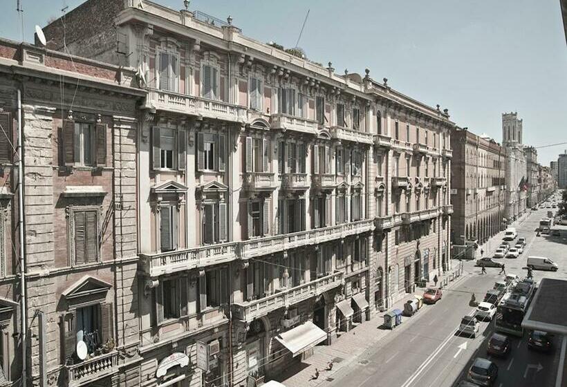 스탠다드 트리플 발코니 룸, Marlin Rooms