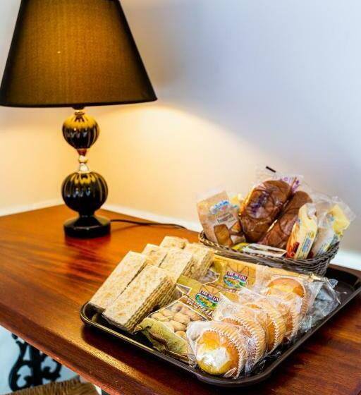 스탠다드 트리플 발코니 룸, Marlin Rooms