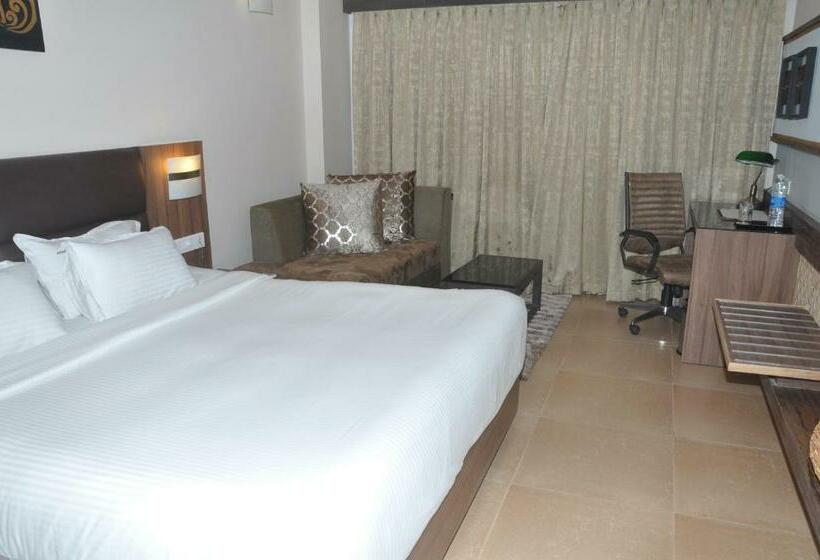اتاق استاندارد با تخت بزرگ, Pramod Convention & Beach Resort