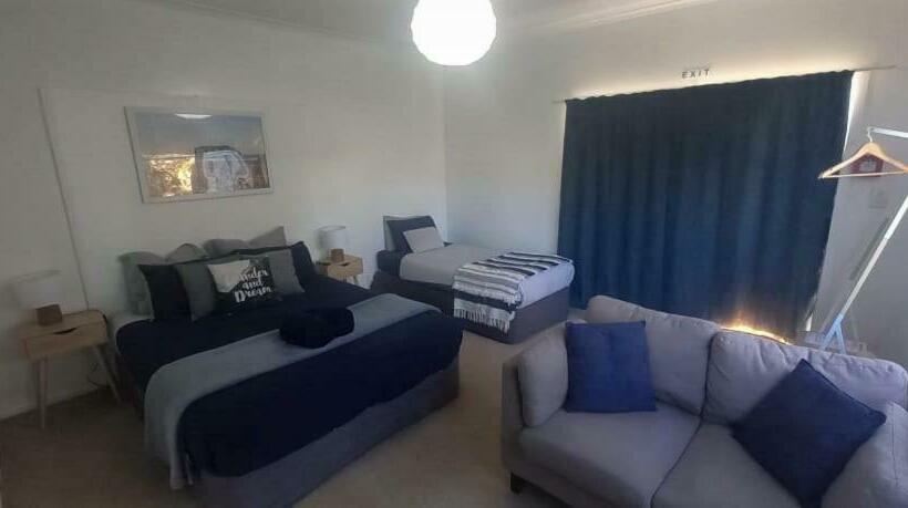 스탠다드 룸, Surf N Stay Whangamata