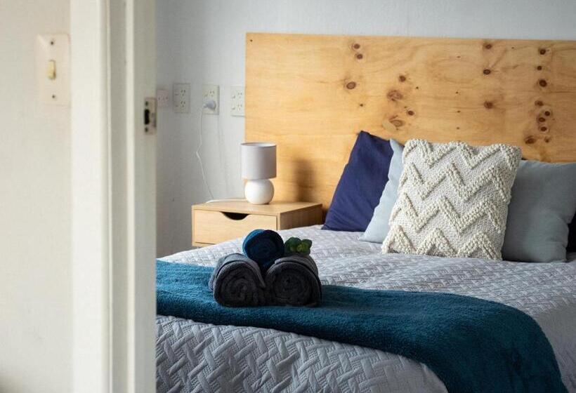 Номер Стандарт Совместная Ванная, Surf N Stay Whangamata
