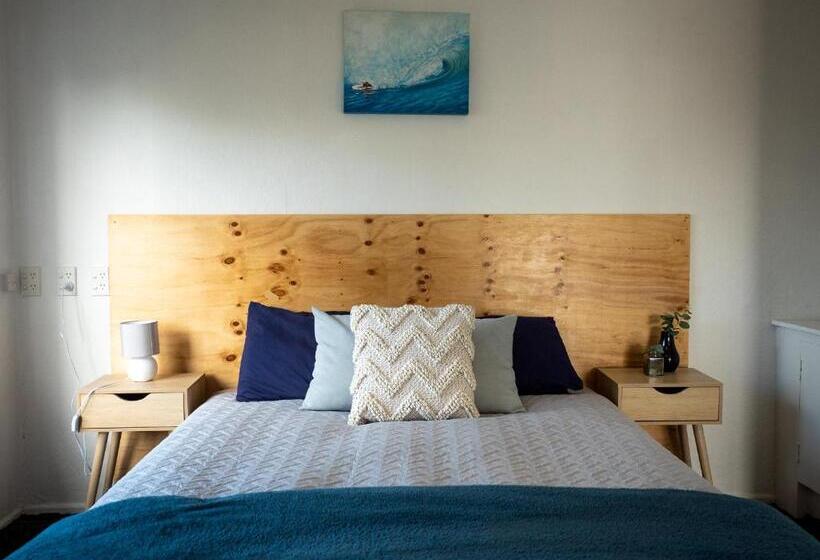 스탠다드 룸 공동 욕실, Surf N Stay Whangamata