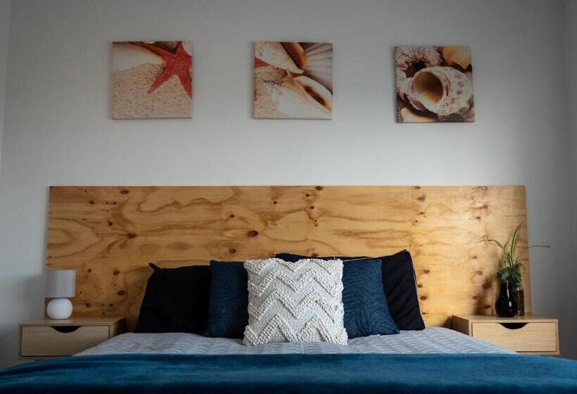 Номер Стандарт Совместная Ванная, Surf N Stay Whangamata