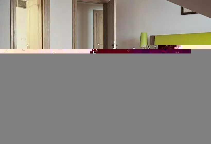 سوییت, Apartments Almandine