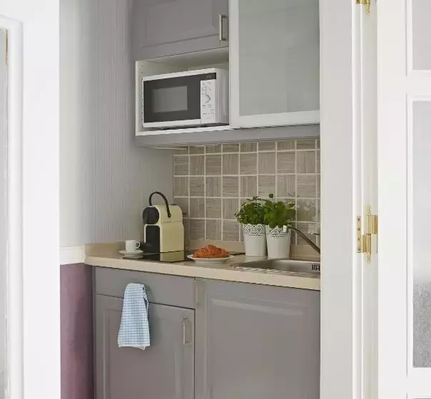 آپارتمان لوکس 2 خوابه, Apartments Almandine