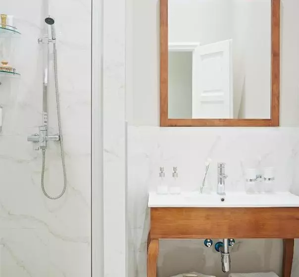آپارتمان لوکس 2 خوابه, Apartments Almandine