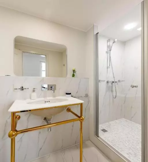 اتاق دوبلکس, Apartments Almandine