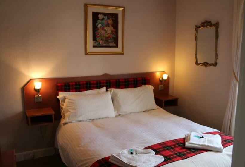 Номер Стандарт, Highland House Callander