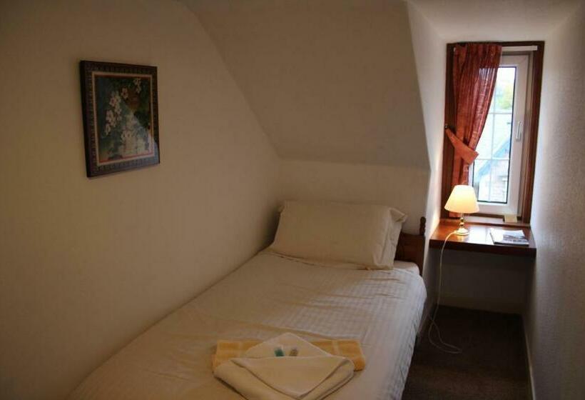 标准单人间, Highland House Callander