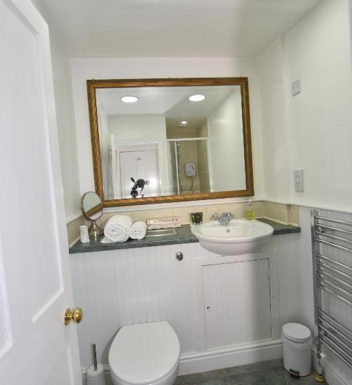 غرفة ديلوكس, The Abbey Hotel & Apartments