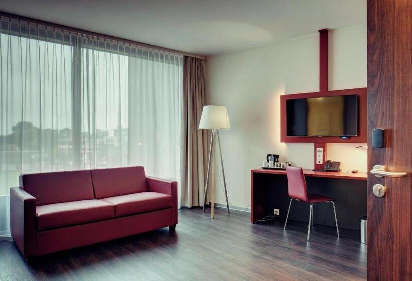 ジュニアスイート, Amedia Amsterdam Airport Schiphol, Trademark Collection By Wyndham