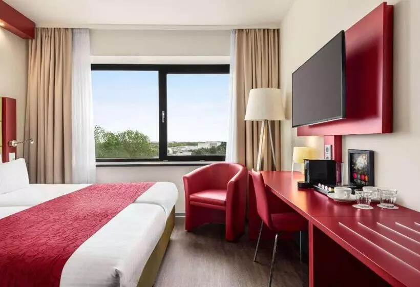 応接間付きスタンダードルーム, Amedia Amsterdam Airport Schiphol, Trademark Collection By Wyndham