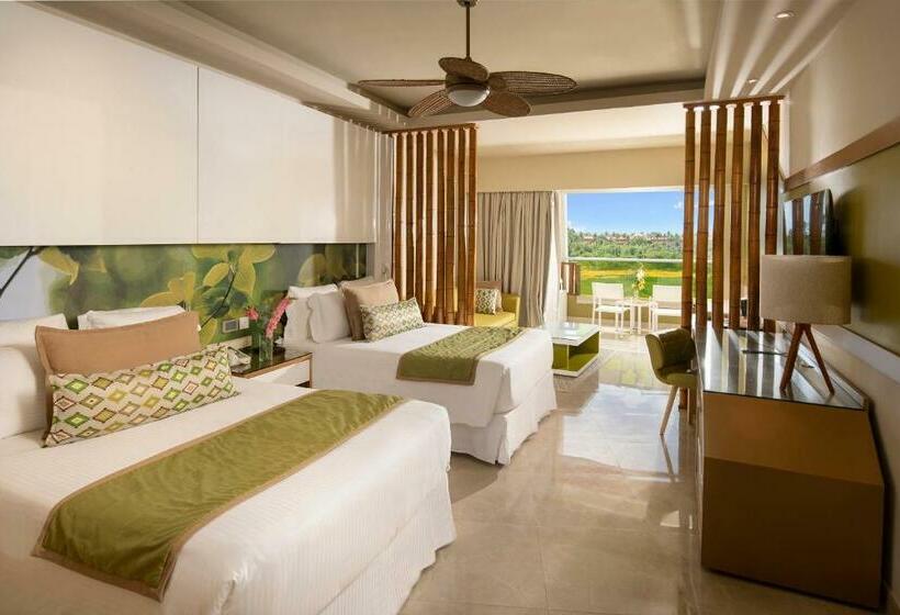 Junior Suite with Views