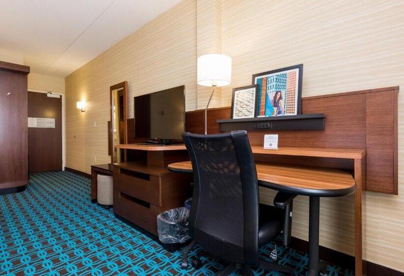 Standard Szoba King Size Bed, Fairfield Inn & Suites By Marriott Edmonton North