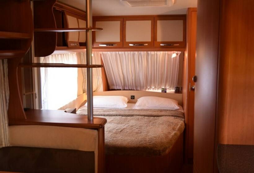 Дом 1 Спальня, Go Outdoors Caravan Park Nuwara Eliya
