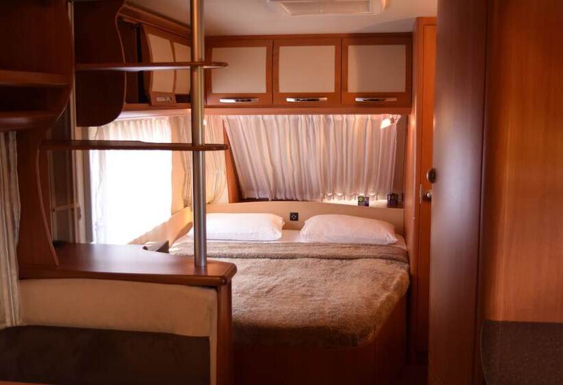 Дом 1 Спальня, Go Outdoors Caravan Park Nuwara Eliya