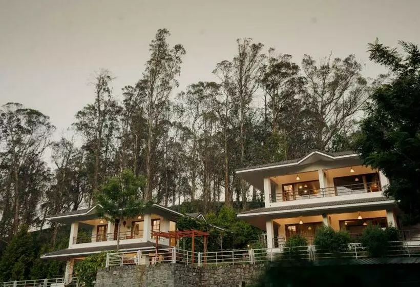 キングサイズベッドのスーペリアルーム, Green Nest Resort Ooty