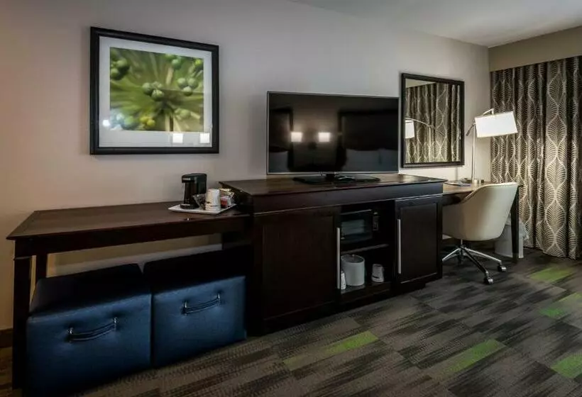 スタンダードルーム, Hampton Inn & Suites Hammond