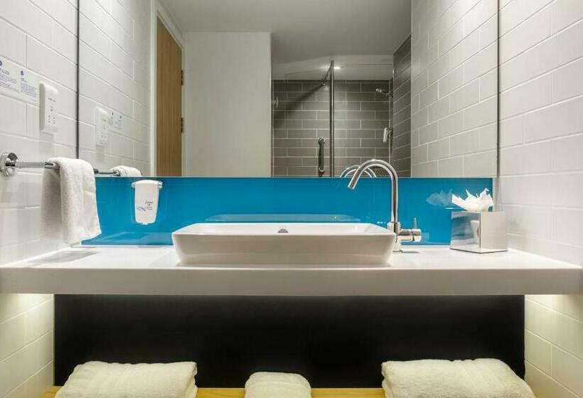 スタンダードルーム, Holiday Inn Express Dublin City Centre, An Ihg