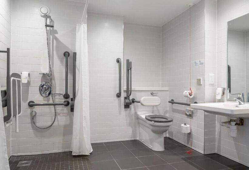 身障者適用スタンダードルーム, Holiday Inn Express Dublin City Centre, An Ihg