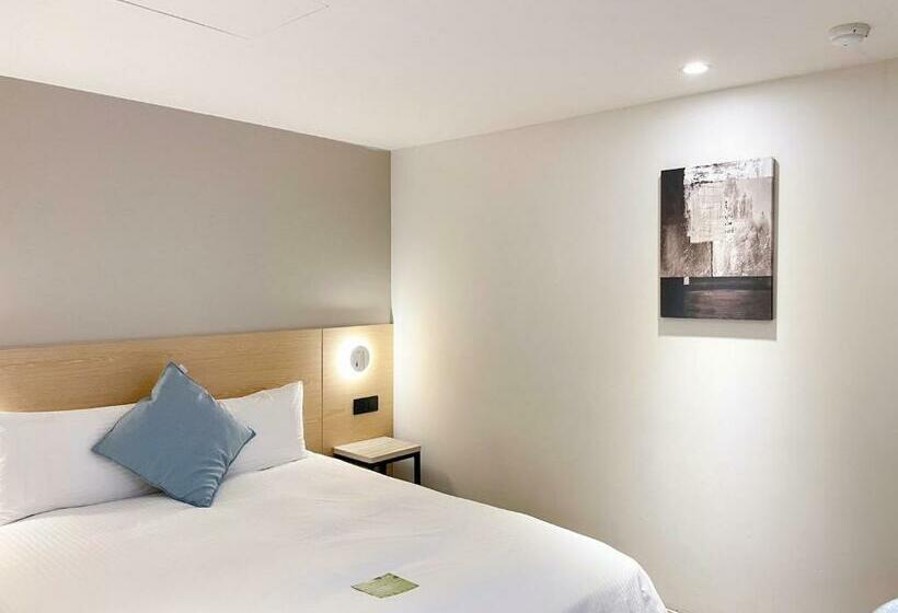 اتاق استاندارد, Hub Hotel Zhongli