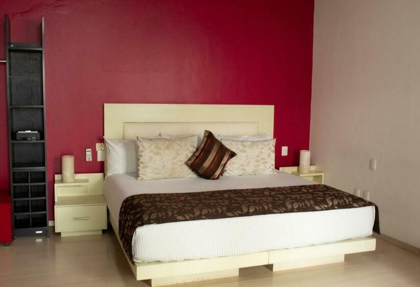 اتاق سوپریور, La Catrina De Alcala