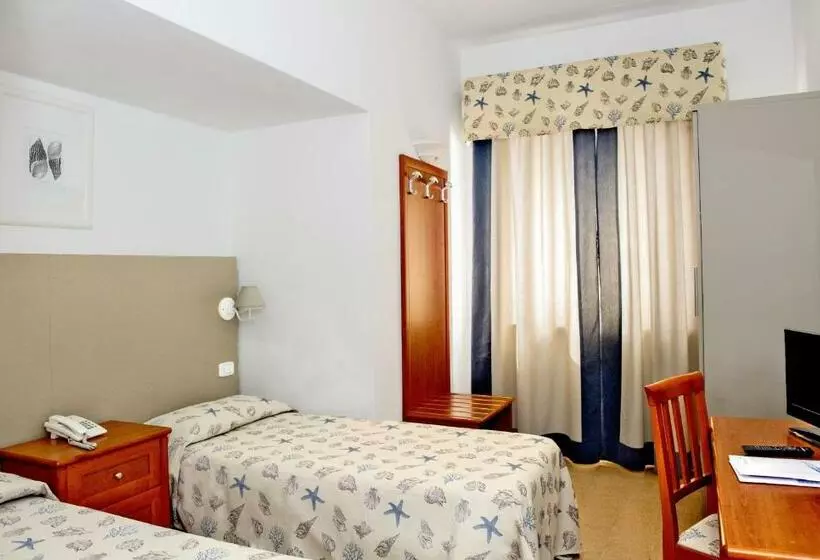اتاق استاندارد, Lucerna
