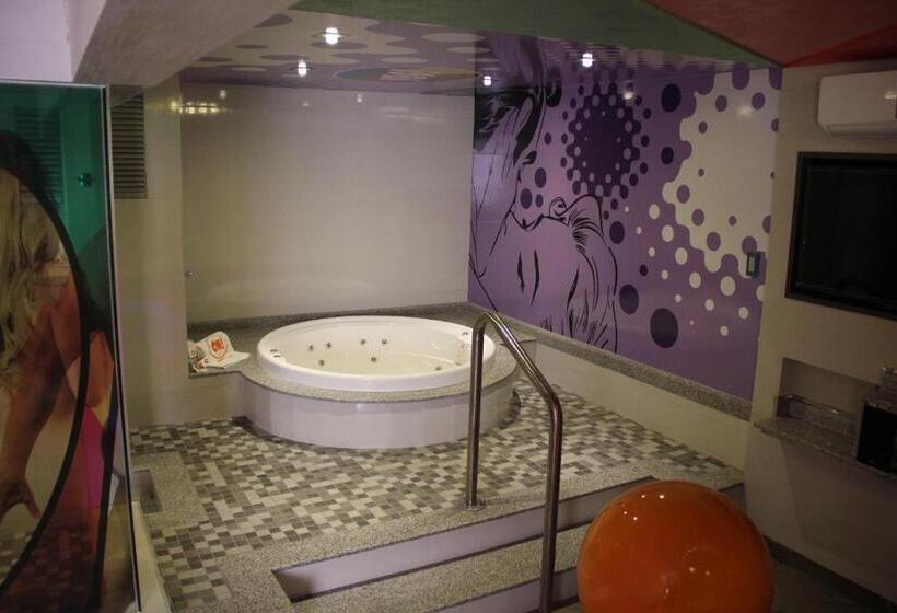バスタブ付きデラックスルーム, Oh Oriente Hotel   Adults Only