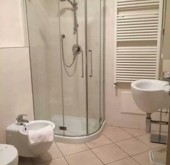 デラックスルーム, Rooms&apartments Hotel Danci