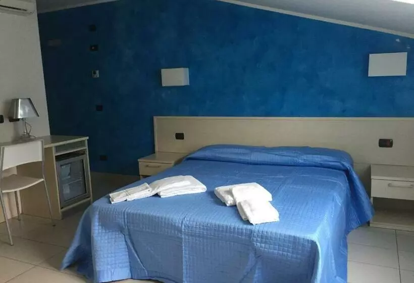 デラックスルーム, Rooms&apartments Hotel Danci