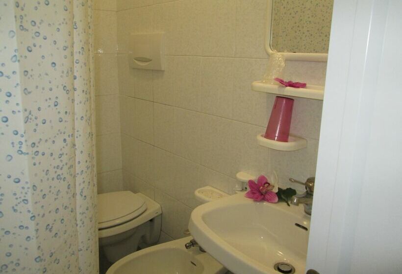 Четырехместный Номер Стандарт, Solemar