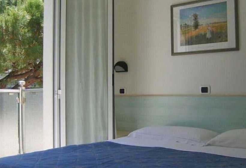 Четырехместный Номер Стандарт, Solemar