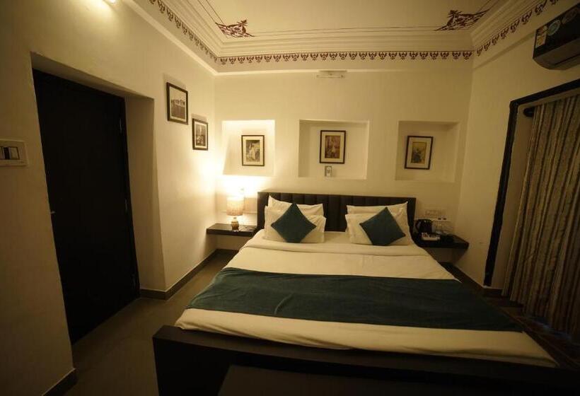 豪华房间, Udai Niwas  By The Lake