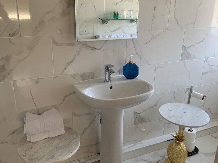 デラックスルーム, Brooke Lodge Guesthouse