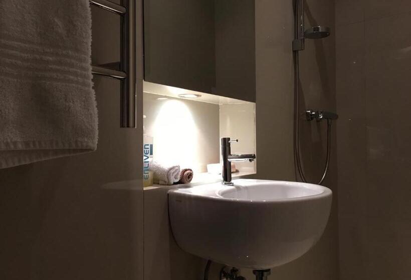 StandaardKamer, Gordons Guest House