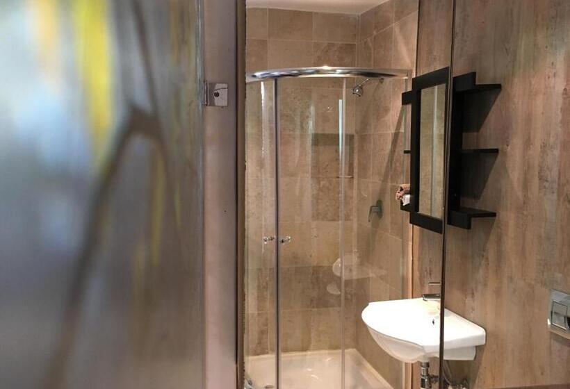 Standaardkamer met Balkon, Gordons Guest House