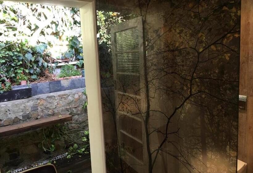 Standaardkamer met Balkon, Gordons Guest House