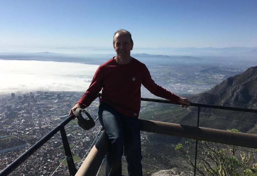 Standaardkamer met Balkon, Gordons Guest House