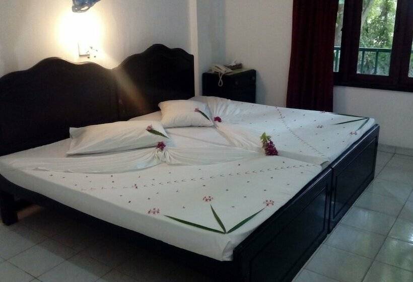 חדר סטנדרט, Centauria City