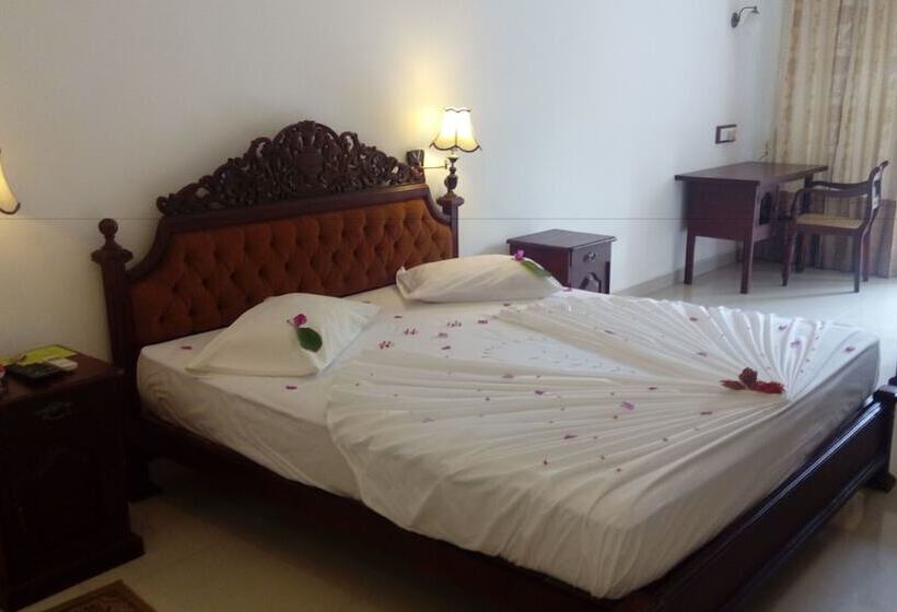 חדר דלוקס, Centauria City