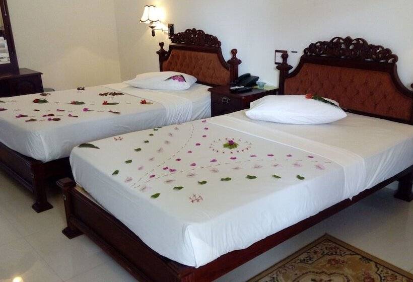 חדר דלוקס, Centauria City